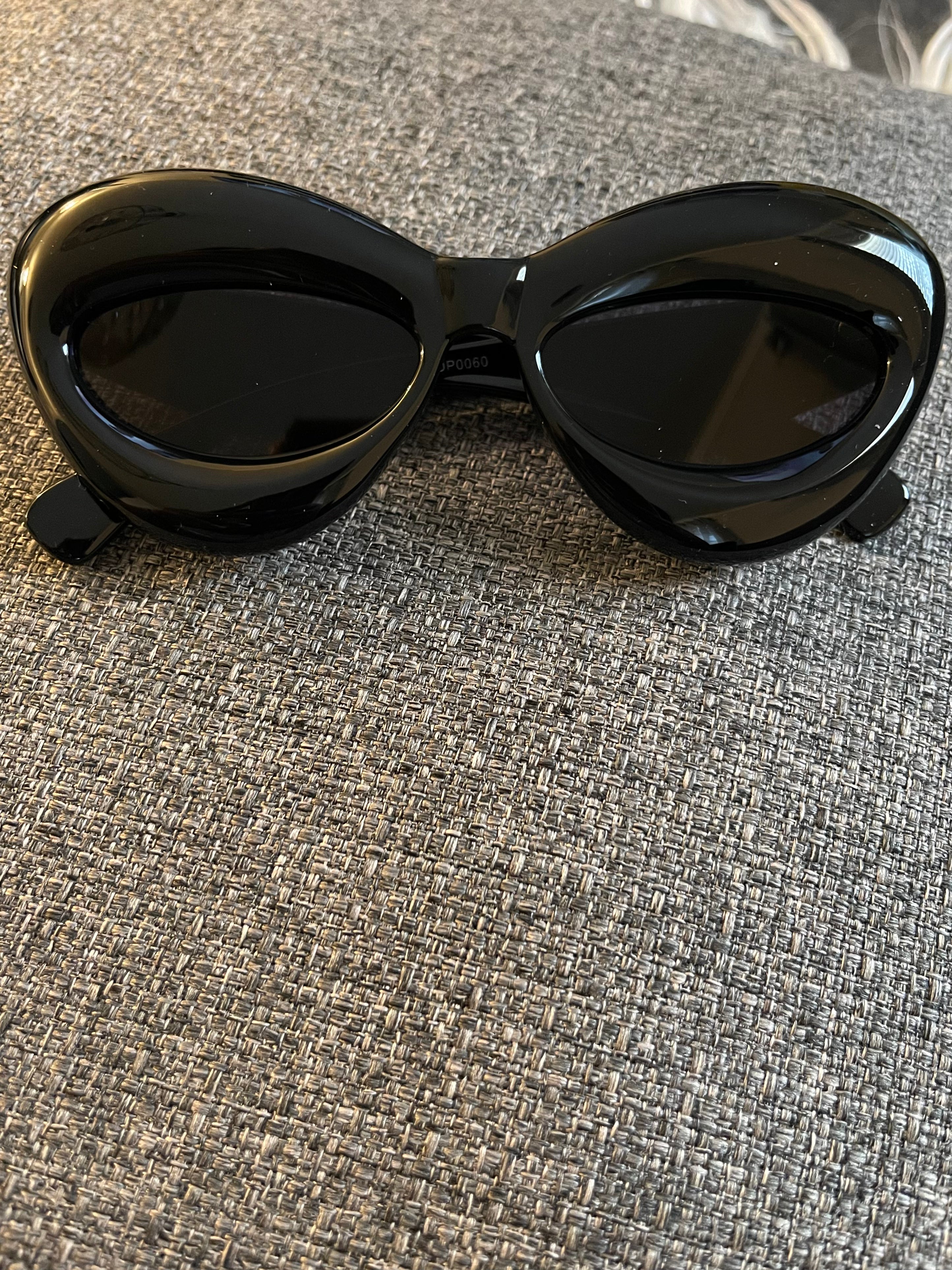 Black Unique Shades