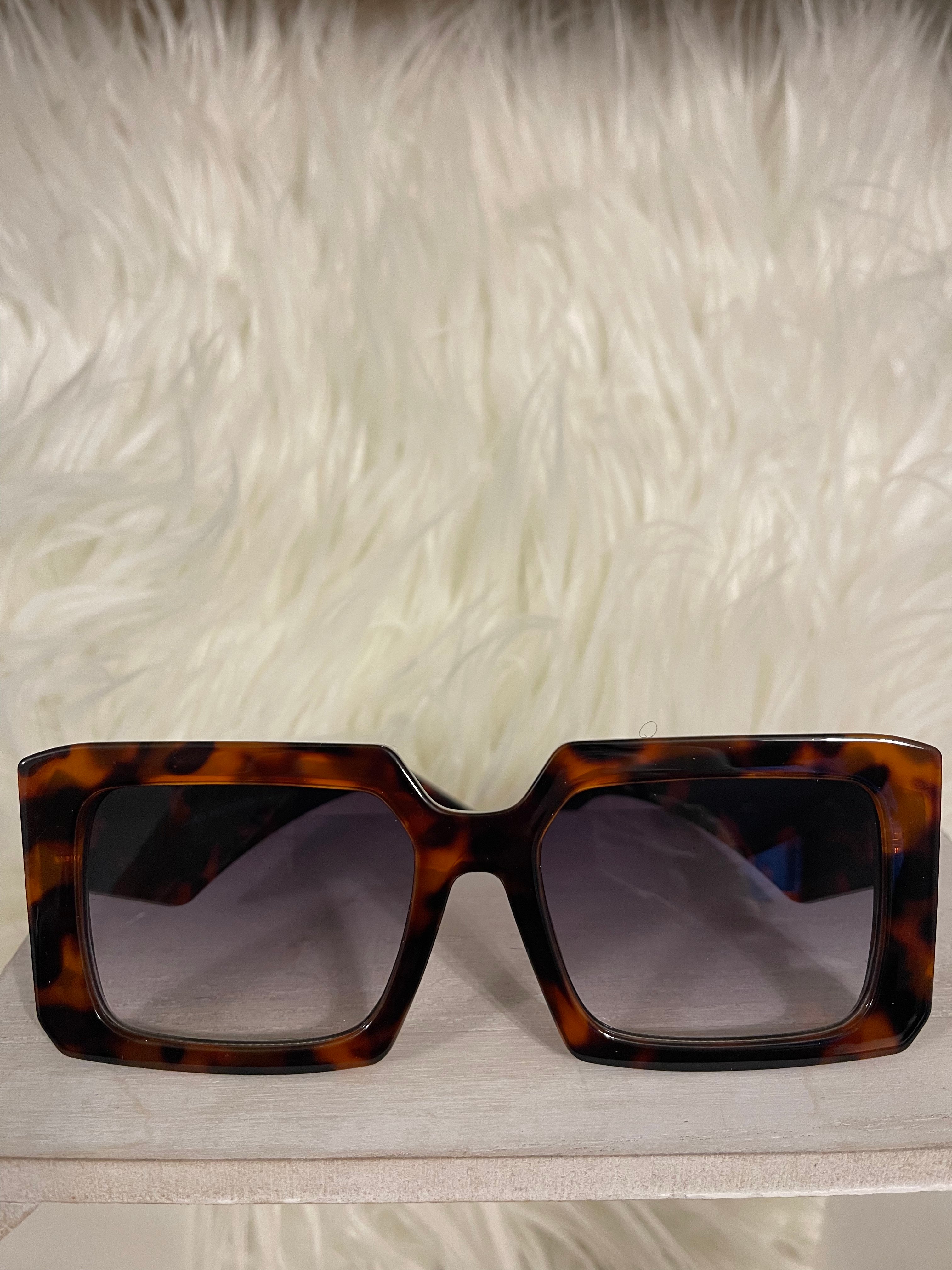 Leopard Heartbreaker Shades